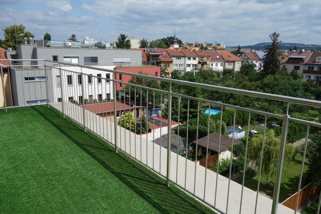 Apartment Bed & Breakfast Brno Exterior photo